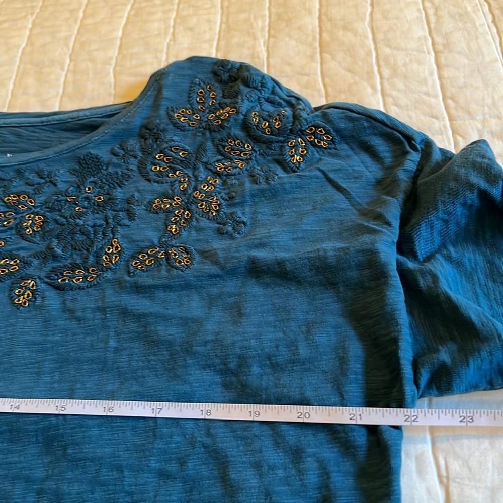 Top - Picture 5 of 6